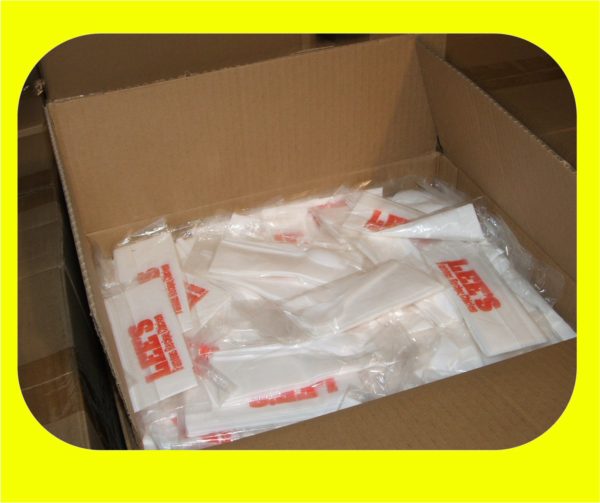 500 Lee's Chicken Sealed Napkin Packs spork case-5306
