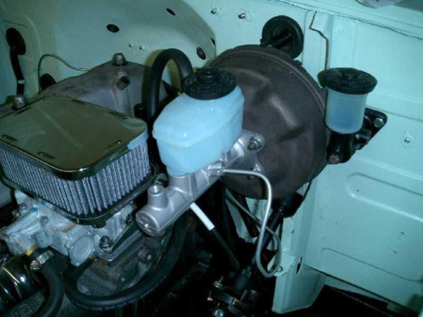 4 Wheel Disc Brake Master Cylinder for Toyota Land Cruiser FJ40 60 Pickup Truck-1867